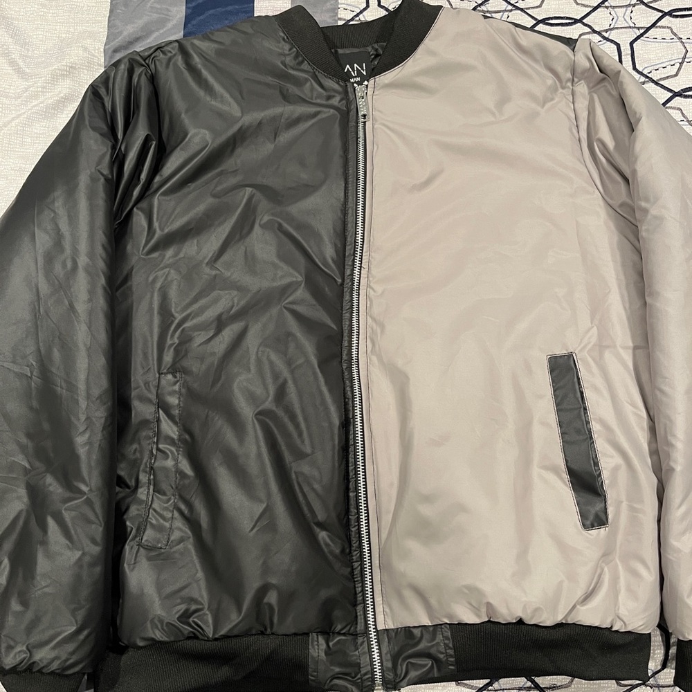 Mens Puffer Bomber Jacket Split Colorway NWT